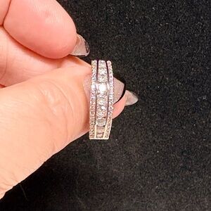 Elegant Silver Women's wedding or anniversary band